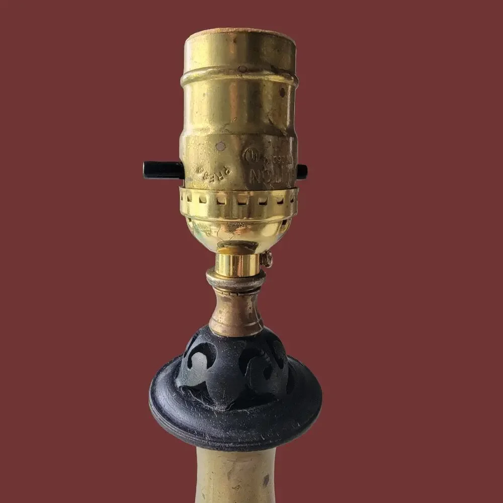 Vintage 1950s Chinoiserie Brass Dragon Baluster Vase Boudoir Lamp